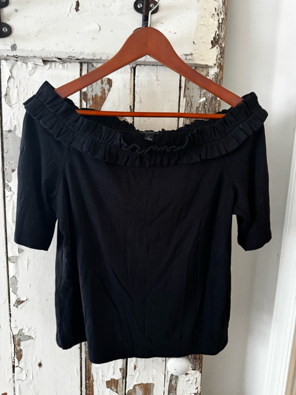 Ann Taylor Black Off-Shoulder Ruffle Ribbed Top